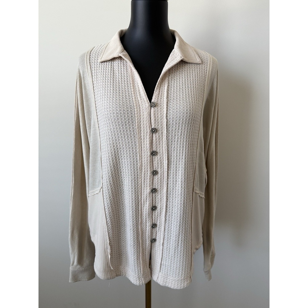 BKE Women's M Oversized Pieced Waffle Knit Top Button Up Soft Flowy Fun NWOT
